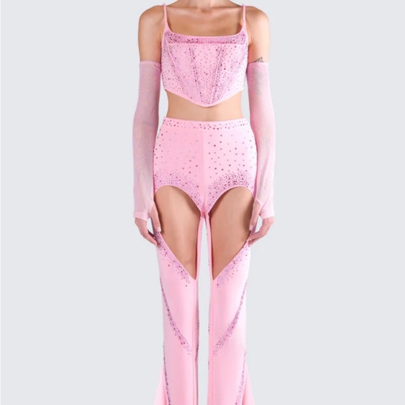 Pink 3 piece Finesse Festival Outfit - Picture 2 of 7